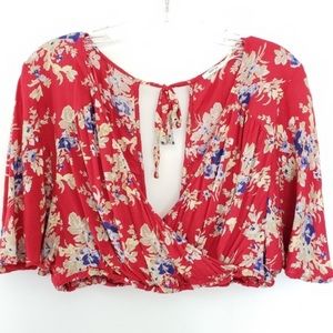 Urban Outfitters Kimchi Blue Red Floral Flutter Sleeve Crop Top - S